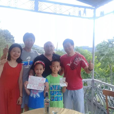 Guesthouse Gegi Kutaisi Luaran gambar
